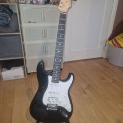 Donner Electric Guitar and Marshall Amp like new unwanted Christmas present