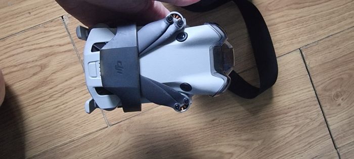 DJI Mini 4 Pro Fly More Combo (DJI RC 2)  Like New