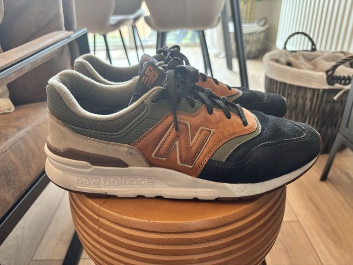 New Balance - 997H - Size 9