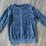 Boys clothes - 8 x jumpers & hoodies age 3-4 Image 10