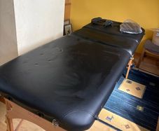 Foldable Message/Reiki table