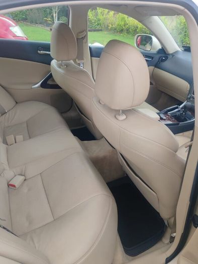 Really Clean Lexus IS 220D 2007