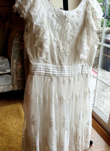 New with Tags M&S Beautiful Dress / Communion/ Flower Girl / Special Occassion Dress
