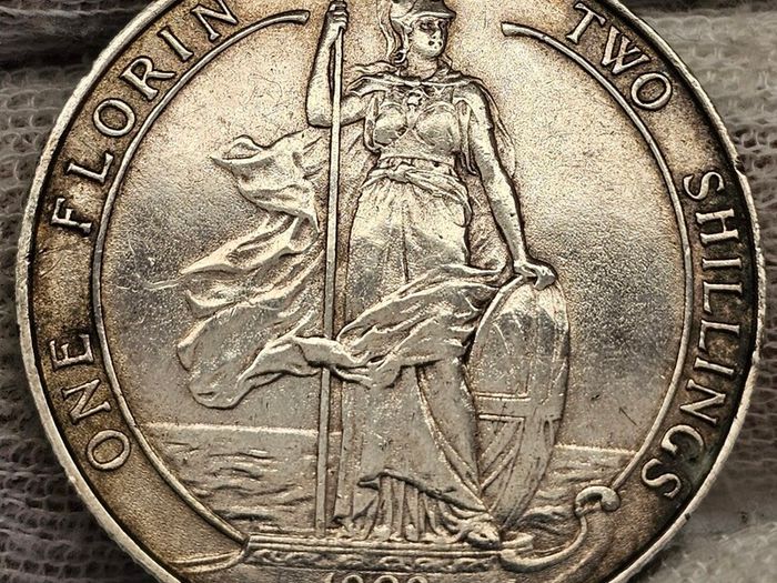 Great Britain 1902 Silver Florin 2 Shillings Great Condition