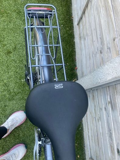 Raleigh Pioneer Tour Hyrid Bike - Women's City style