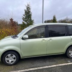 2012 Toyota Sienta