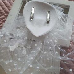 White fascinator