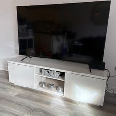 Gloss Tv Stand