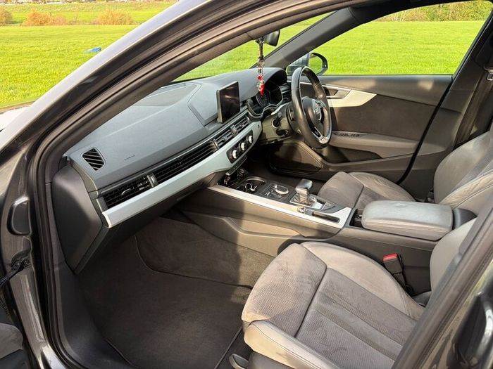 Audi A4 2.otdi 150 S T S Line