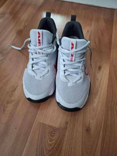 mens trainers
