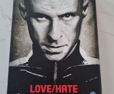 Love / Hate The Collcetors Edition DVD