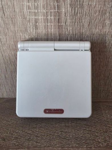 Nintendo Gameboy Advance SP Famicom Edition