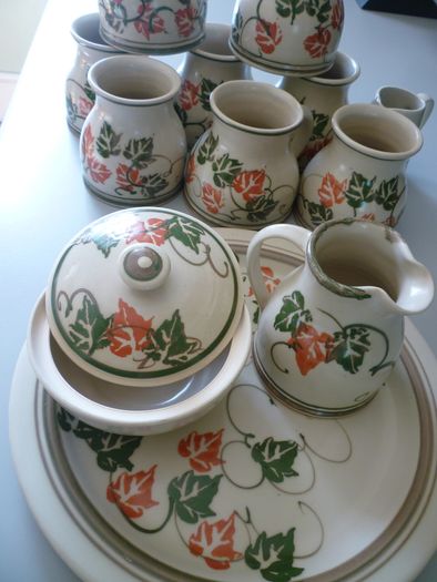 Stoneware Jackson Pottery Coffee tea service 12 pieces. IMMACULATE. CLASSIC STONE WARE