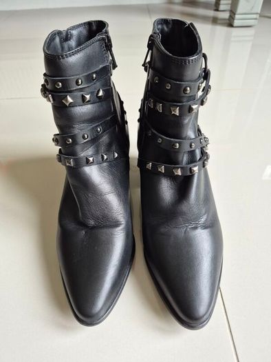 Clarks ancle boots - black