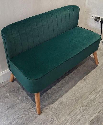 New green velvet sofa 120 euro or nearest offer