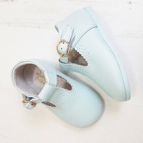 Spanish shoes size 20 new