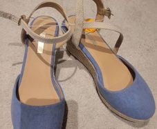 New denim Espadrilles size 4