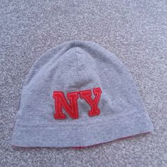 boy's hat. Age 3/4