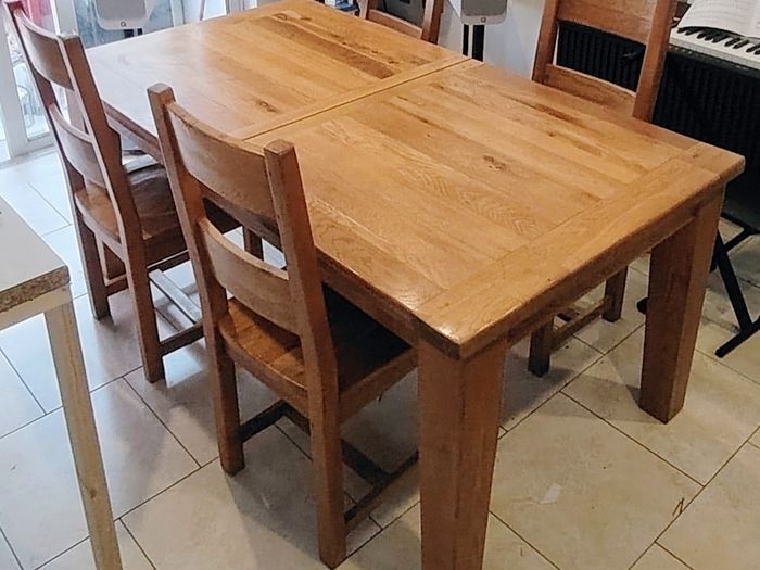 Large table