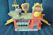 Vintage Matchbox Hero City Fire Station Play Set