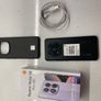 Mobile phones Image 3