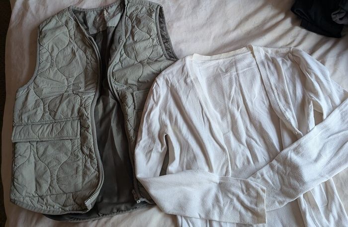 Bundle of clothes age 10 or XS