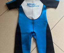 Wetsuit