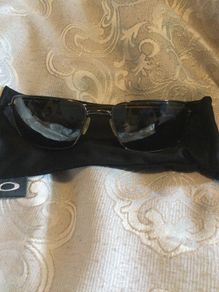 Oakley Square model 004075 in polished or tungsten frame colour.