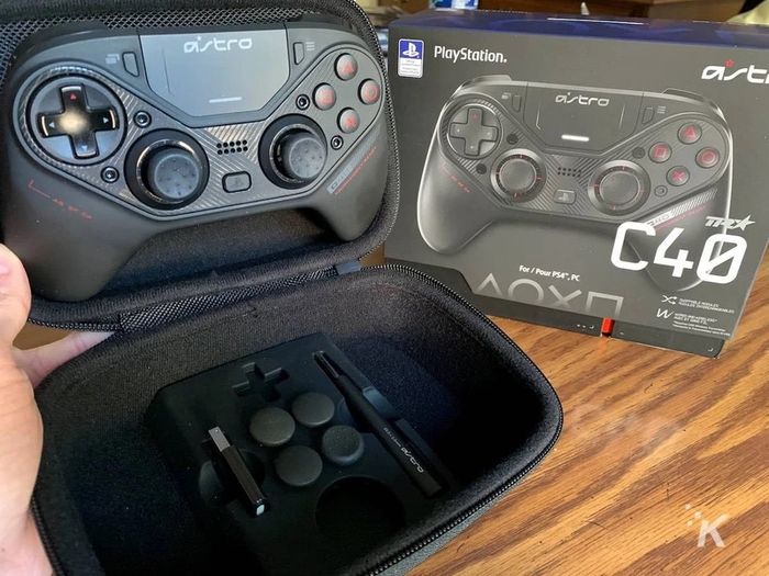 Astro C40 TR Wireless Controller for PS4 (PlayStation 4) - Black