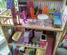 Barbie house
