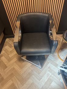 salon chair