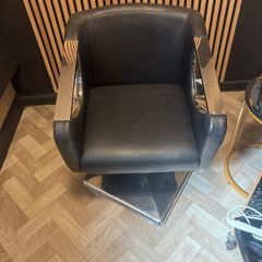 salon chair