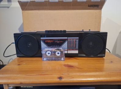 vintage radio