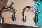 Road brakes