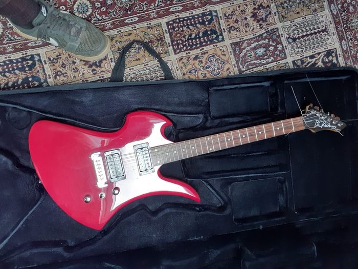 BC Rich Electric guitar