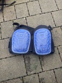 knee pads