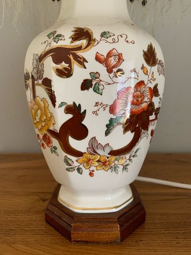 Masons Brown Velvet Ironstone Table Lamp.