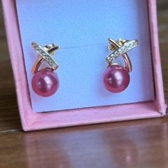 Elegant Pink Pearl Stud Earrings Cute & Lightweight
