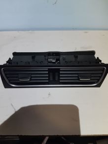 Audi A4 B8 2008-2012 Rhd Center Dashboard Air Vent 8t2820951b