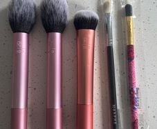 Mac, morphe, real techniques brushes