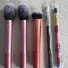 Mac, morphe, real techniques brushes