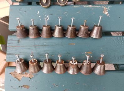 14 metal cupboard door knobs/handles