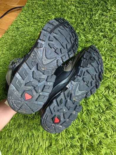 Salomon hiking boots size EU 36 UK 3.5