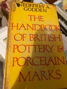 The Handbook Of British Pottery & Porcelain Marks Av Geoffrey A. Godden