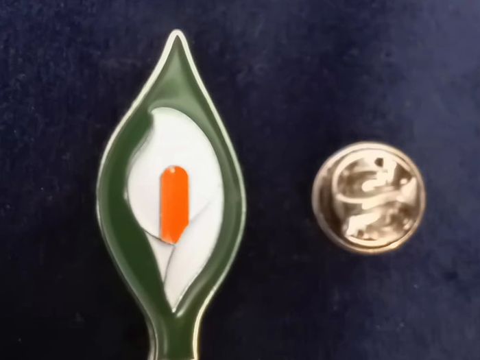 Easter Lilly Lapel Pin