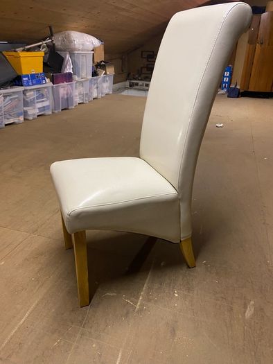 dining room chairs