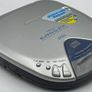 From 2002  Aiwa - XP-V422 / Portable CD player, working good. Image 2