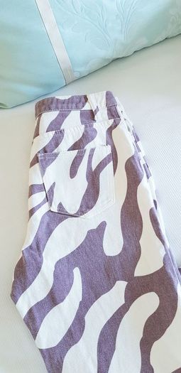 Shein Zebra Pattern Jeans - Size 10