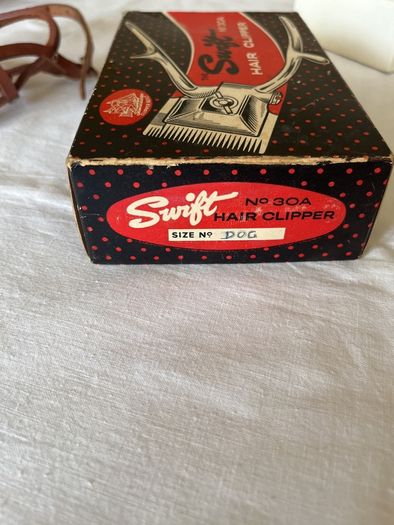 Vintage The Swift No30A dog hair clipper by Browns plus extras