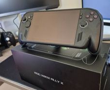 ROG Xbox Ally X Bundle  Like New  Boxed  995